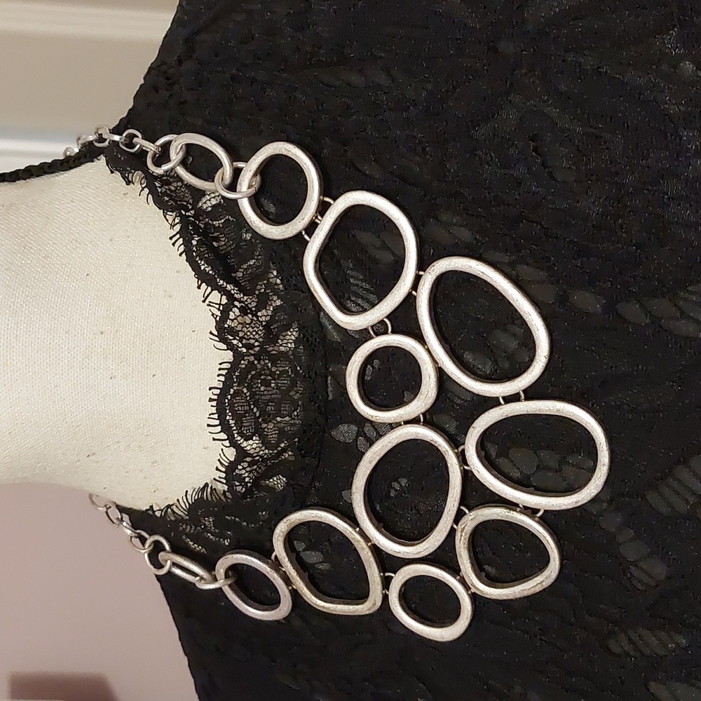 Silver Tone Linked Hoops Bib Necklace Statement Piece - Picture 2 of 6